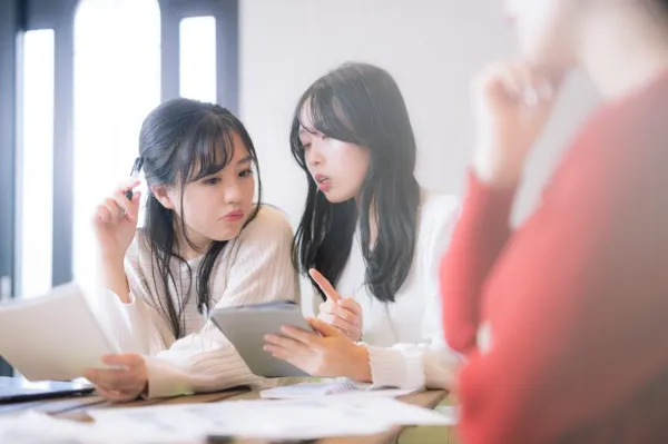 人事評価制度の報酬連動は「最短半年〜1年後」が正解｜シミュレーション期間の重要性